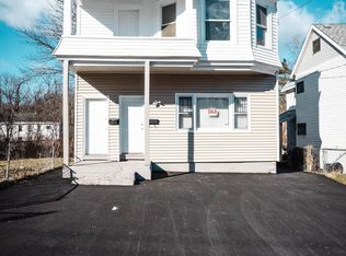 832 Davis Ter, Schenectady, NY 12303