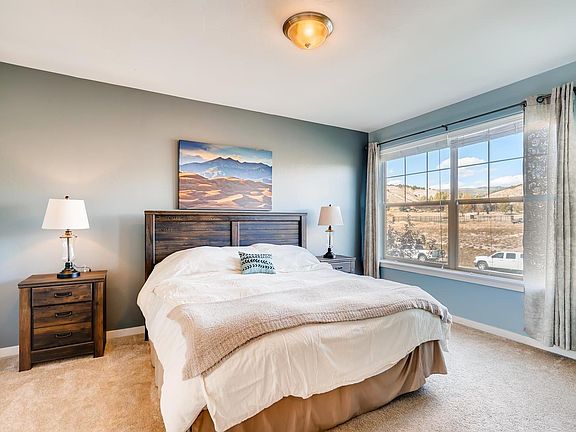4th image of 1845 Montgomerie Cir.