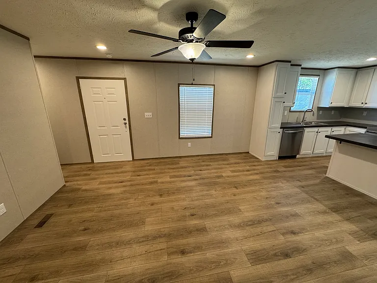 Oak View Landing — Photo 34