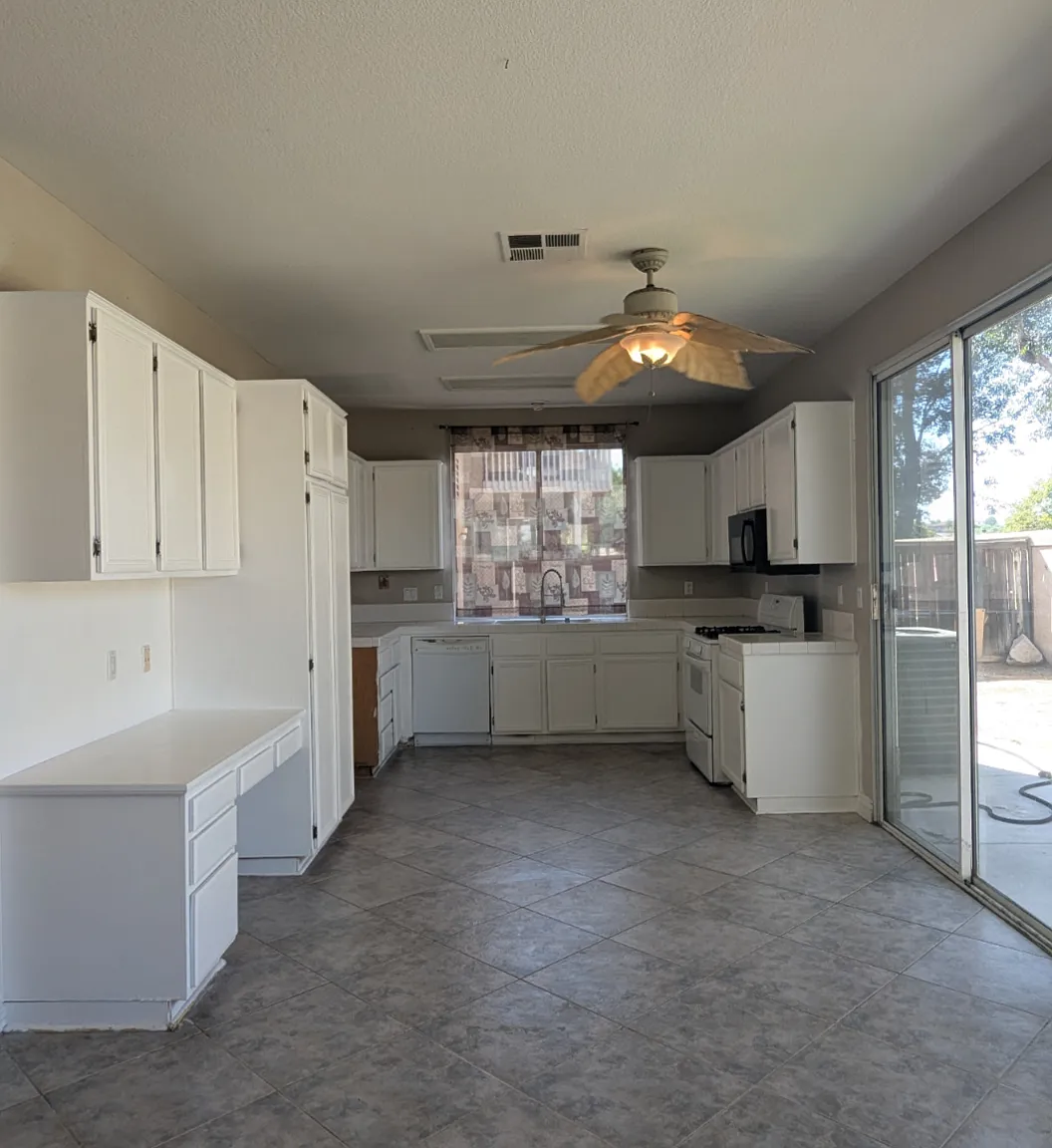 1289 Mira Valle St — Photo 3