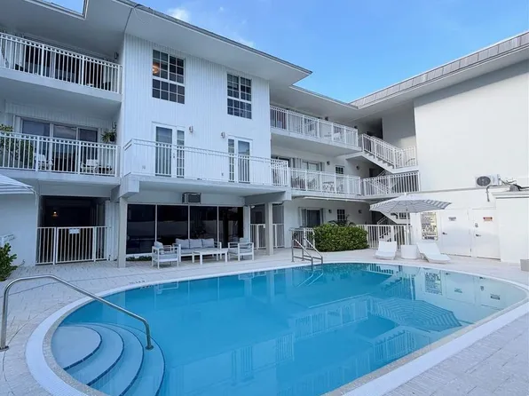 290 Sunrise Dr, Key Biscayne, FL