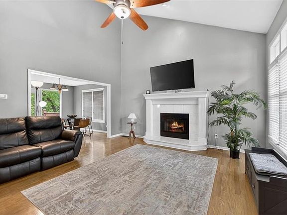 5th image of 7007 N Holly Ct