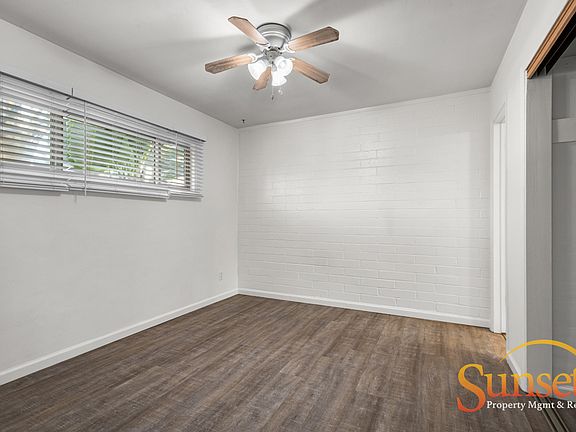 3rd image of 4732 Dawes St