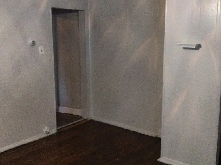 520 Woodvale Ave — Photo 10