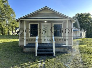 629 Breckenridge St, Henderson, NC 27536