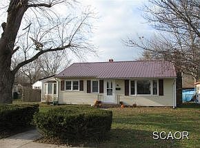 1st image of 714 E Ivy Dr