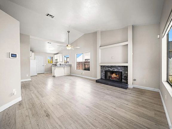 2nd image of 312 Blue Ridge Ln