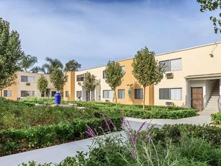 Welcome to Anza Village Comfortable Living in the Heart of El Cajon! — Photo 21