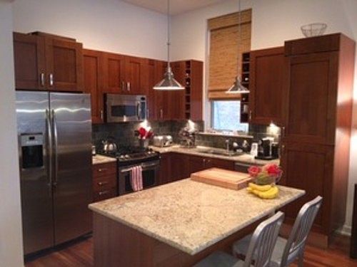 1st image of 1006 N Wolcott Ave