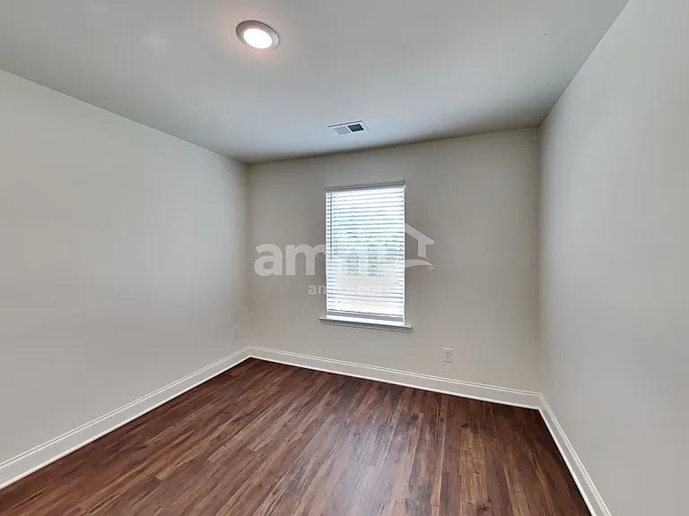301 Pecan Dr — Photo 27