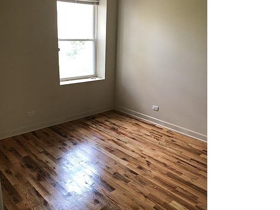 2nd image of 1237 N Karlov Ave #1