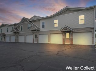 6119 E Fieldstone Hills Dr SE UNIT 11, Caledonia, MI 49316