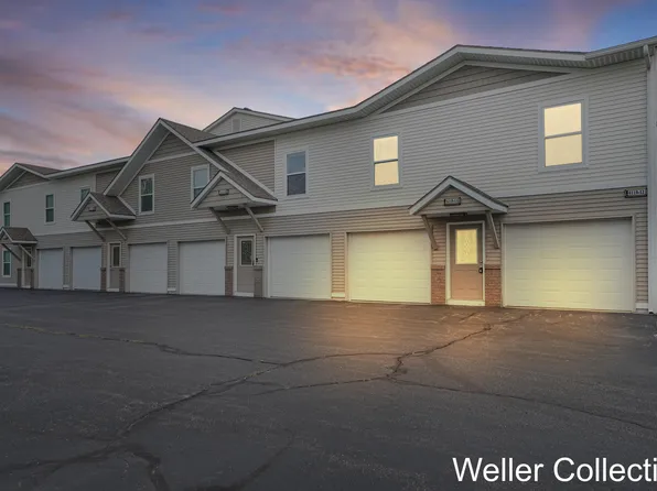 6119 E Fieldstone Hills Dr SE Unit 11, Caledonia, MI 49316