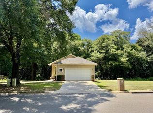 1204 Baywood Rd, Dothan, AL 36305