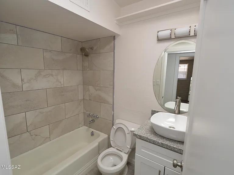 7118 E Elbow Bay Dr — Photo 13