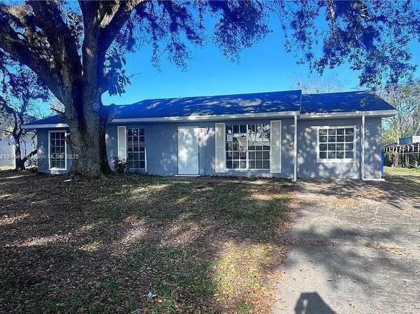 4030 School Cir, Labelle, FL 33935