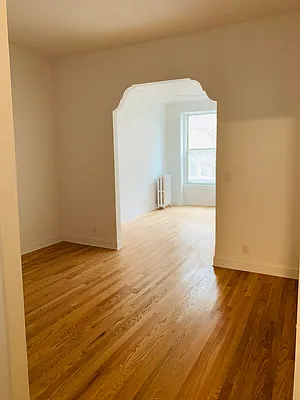 Rented by Realty Collective | media 9