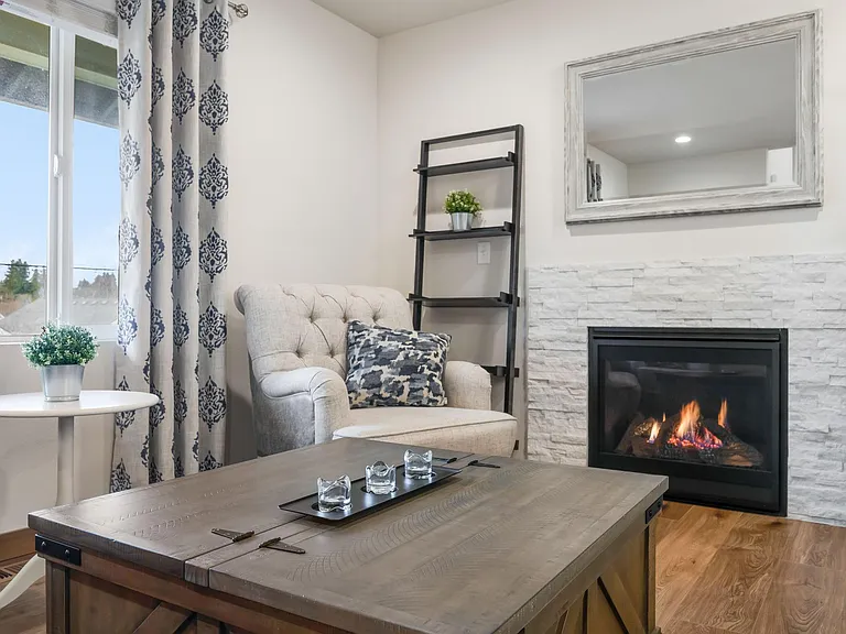 1519 S Washington St — Photo 29