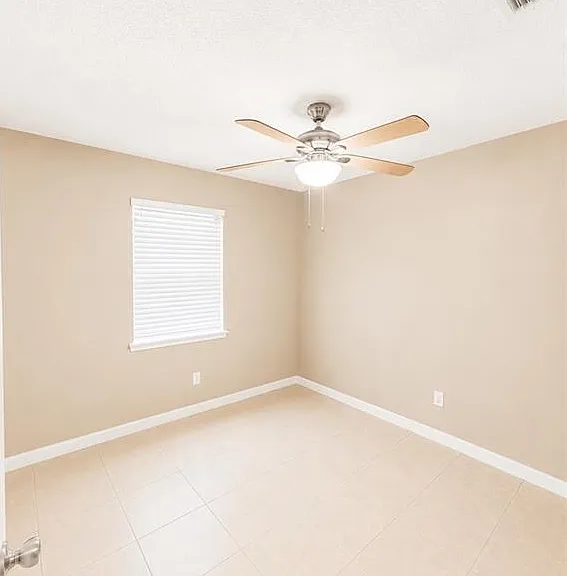 1010 El Recreo Cir — Photo 16