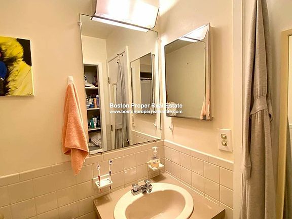 5 Grove St. #2 Boston - Beacon Hill Unit Photo 11