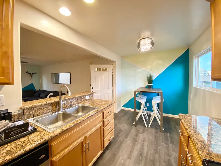 3911 Jewell St #C — Photo 10