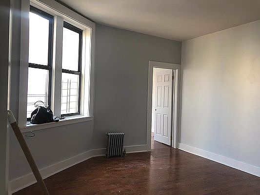 1st image of 612 Academy St #5B
