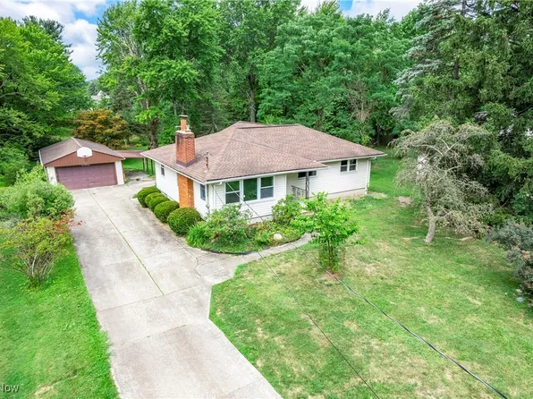 10570 Prospect Rd, Strongsville, OH 44136
