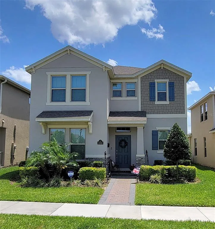3 bed, 2.5 bath, 2200 sqft, $3,150 — Photo 1