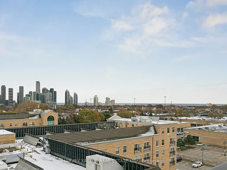 801 The Queensway #706 — Photo 31