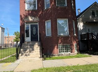 8211 S Escanaba Ave #2, Chicago, IL 60617