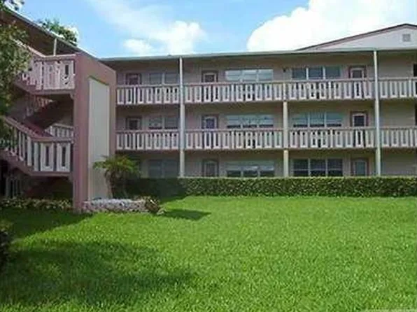 354 Mansfield Dr #I, Boca Raton, FL 33434