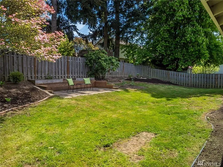 13700 90th Ave NE — Photo 12