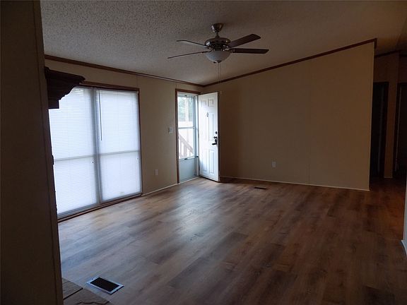 5th image of 3450 Sarra Ln