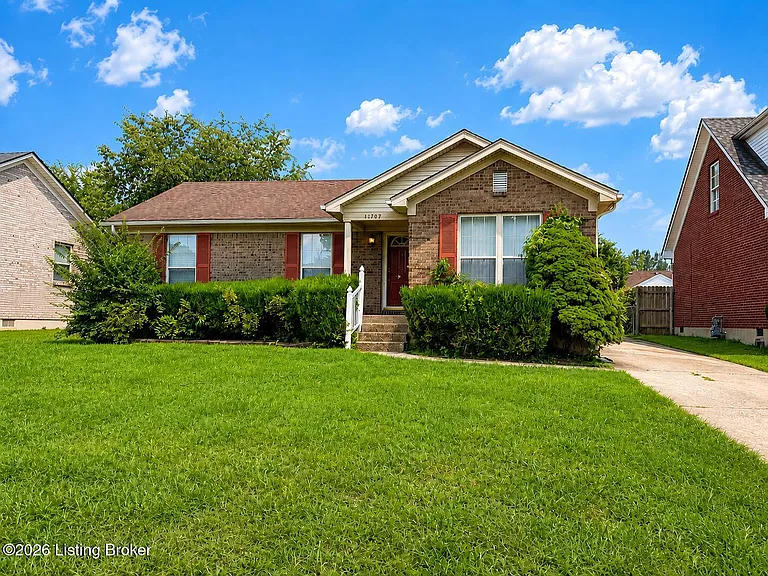 11707 Autumn Forest Ct — Photo 1