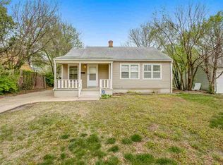 1032 N Pinecrest St, Wichita, KS 67208