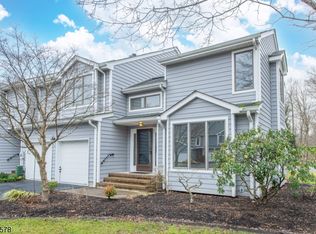 55 Raven Dr, Morristown, NJ 07960