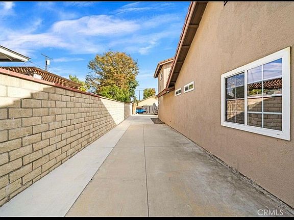 2nd image of 1358 N Sultana Ave #2
