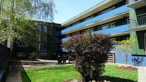 Holiday Apartments Photo 1