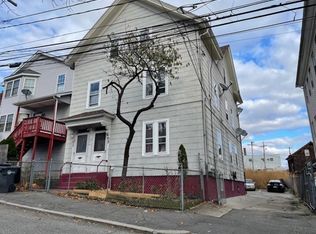 39 Harold St, Providence, RI 02908