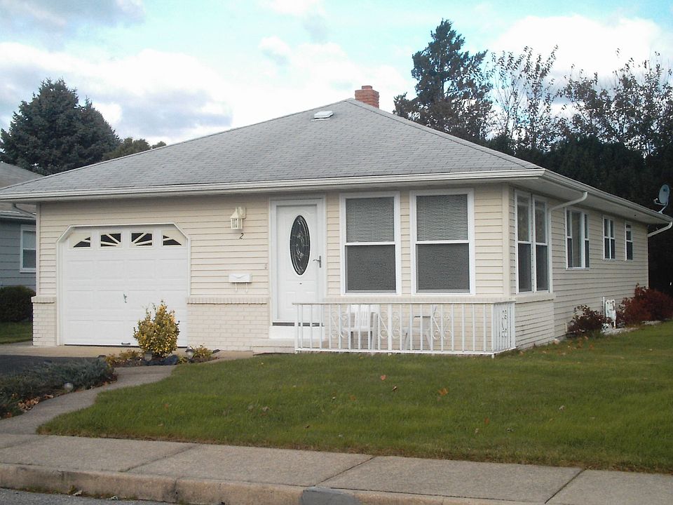 LOVELY HOME ON CORNER PROPERTY
