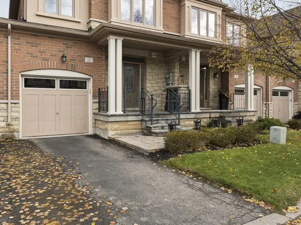12 Diamond Leaf Ln, Halton Hills, ON L7G 0G7