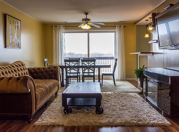4th image of 8001 W Courte Dr APT 508