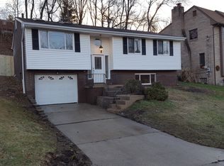 3000 Meadowvue Dr, Pittsburgh, PA