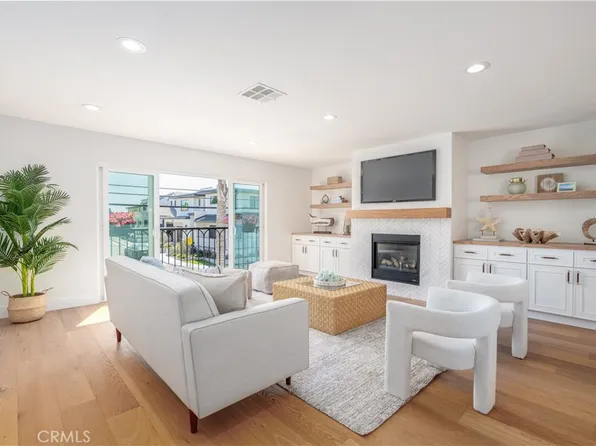 723 30th St, Hermosa Beach, CA 90254