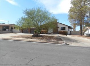 843 Park Ln, Henderson, NV 89015