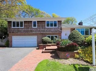 151 Hazelwood Dr, Jericho, NY 11753