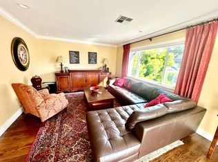 146 16th St #B, Pacific Grove, CA 93950