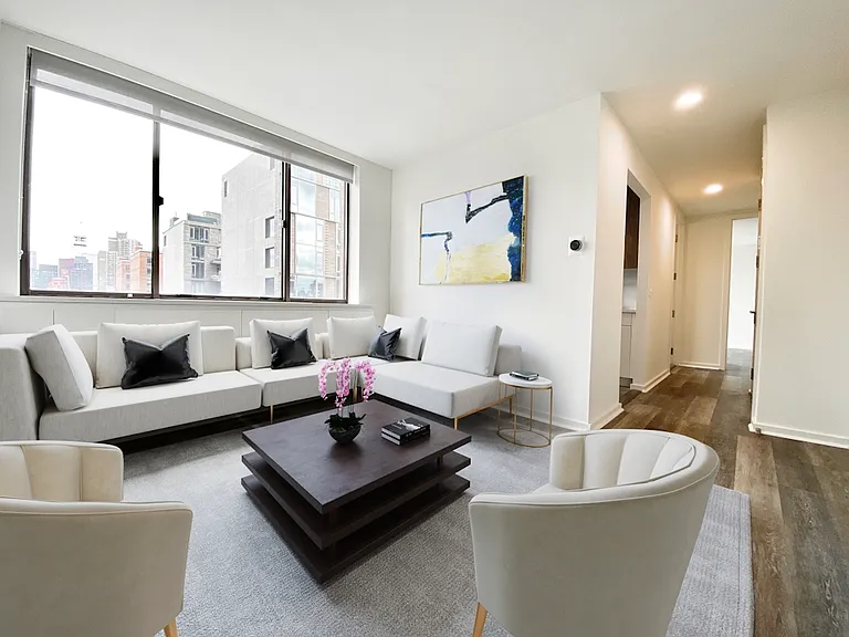 520 W 43rd St #34B — Photo 5