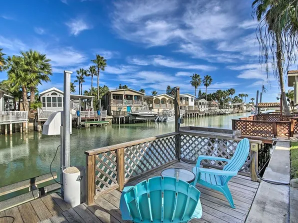 762 E Oyster Dr, Port Isabel, TX 78578