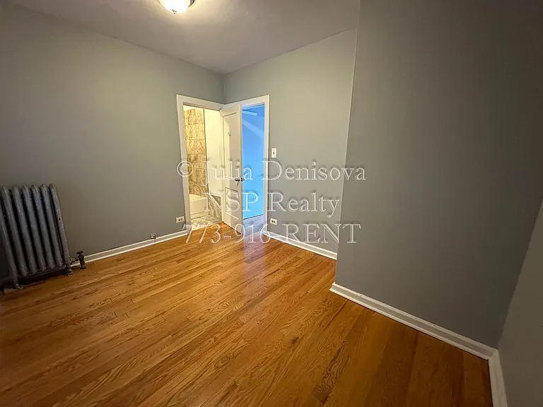 5668 N Ridge Ave #1J — Photo 3